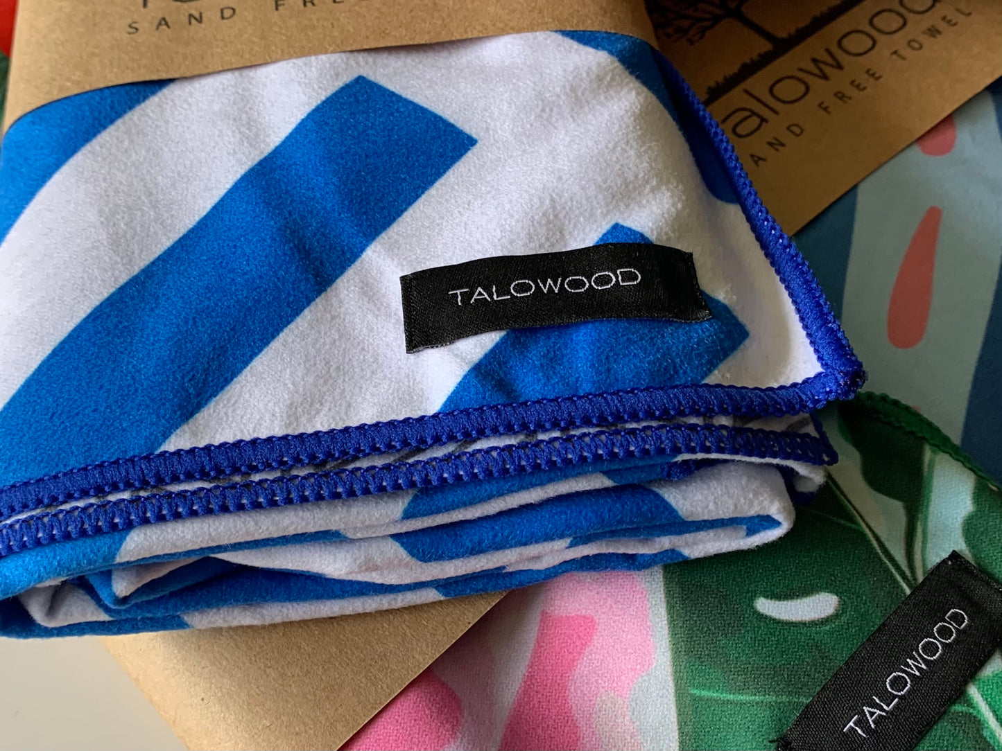 TALOWOOD SAND FREE TOWEL